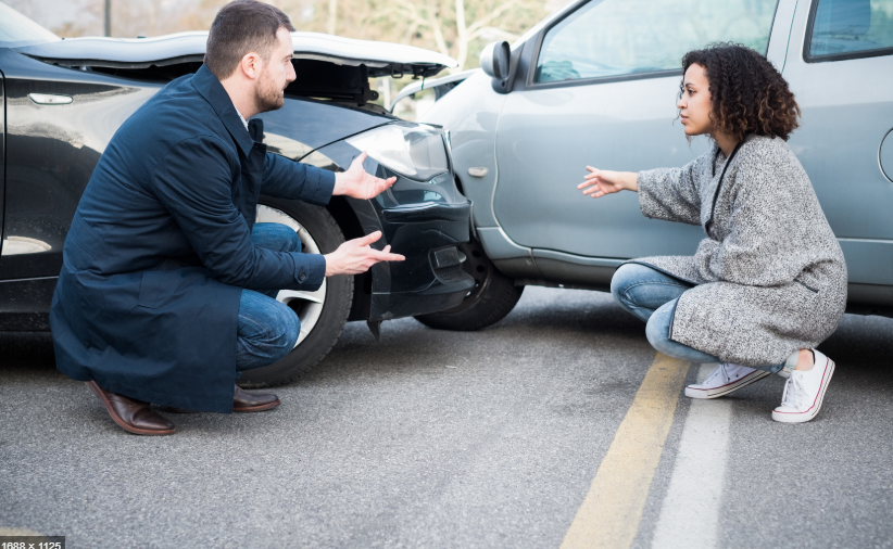 When to Hire the Services of a Car Accident Attorney