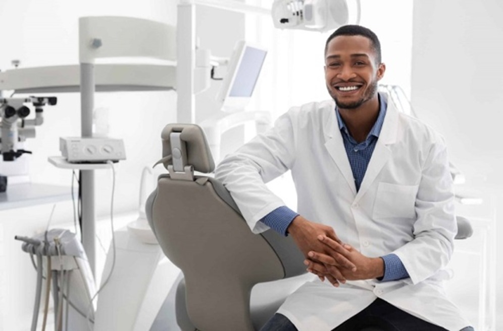 Why Should We Visit General Dentists Regularly?