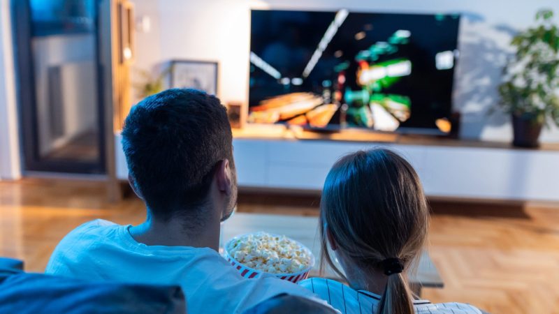 How Toucan IPTV Provides Smooth Streaming Across All Devices